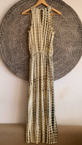 VESTIDO LEMBONGAN BEIGE AGUAS